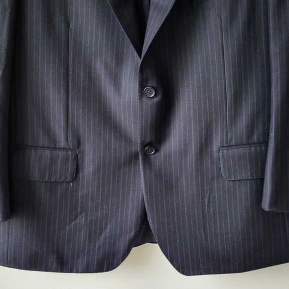 J.P Tilford Samuelsohn Harry Rosen wool navy blue pinstripes blazer Sz 46-40R - Picture 2 of 12